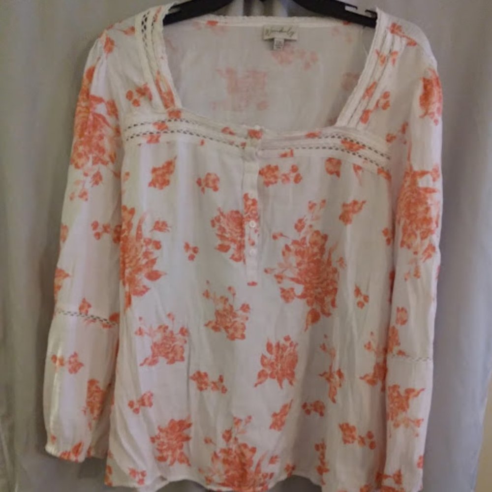 Wonderly White and Coral 3/4  Sleeve Top Size XL